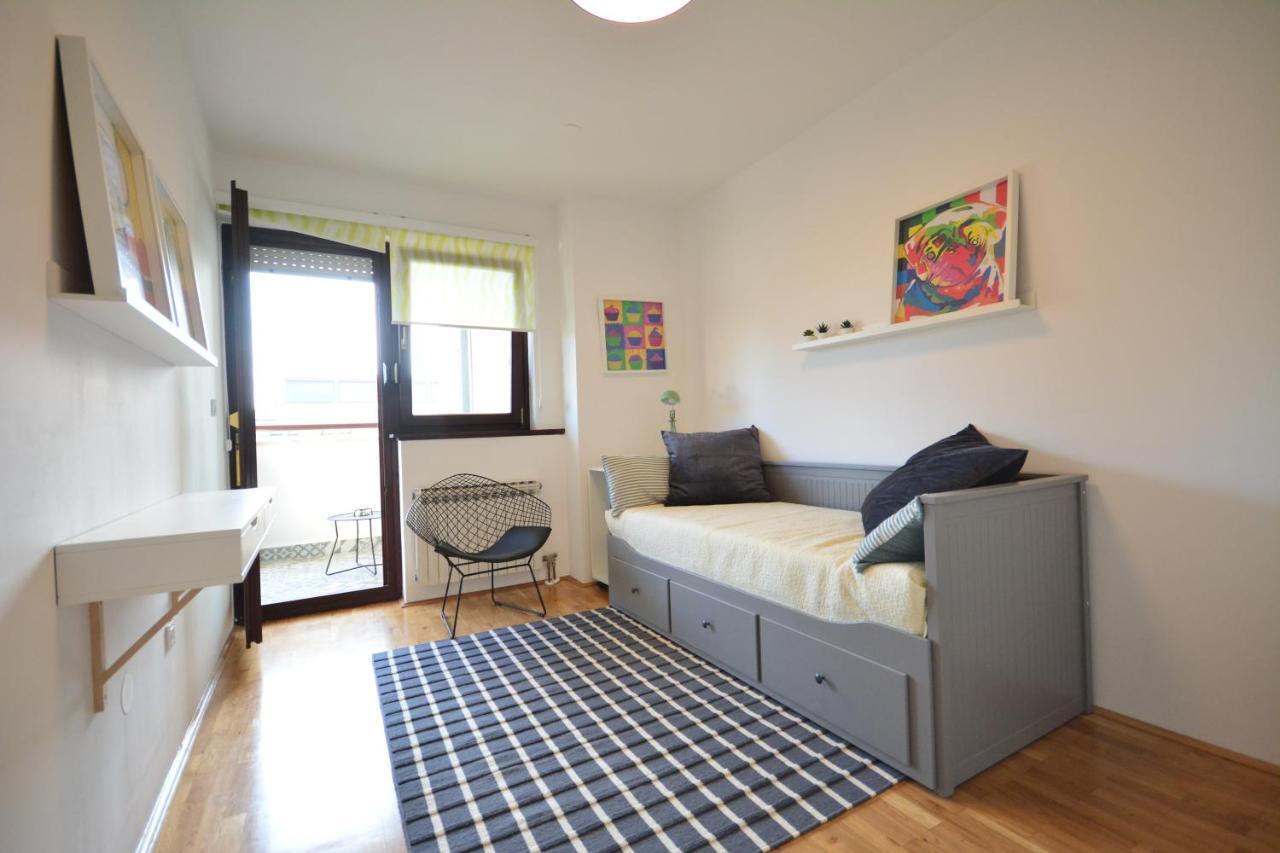Lucky 13 Apartment Zagabria Esterno foto