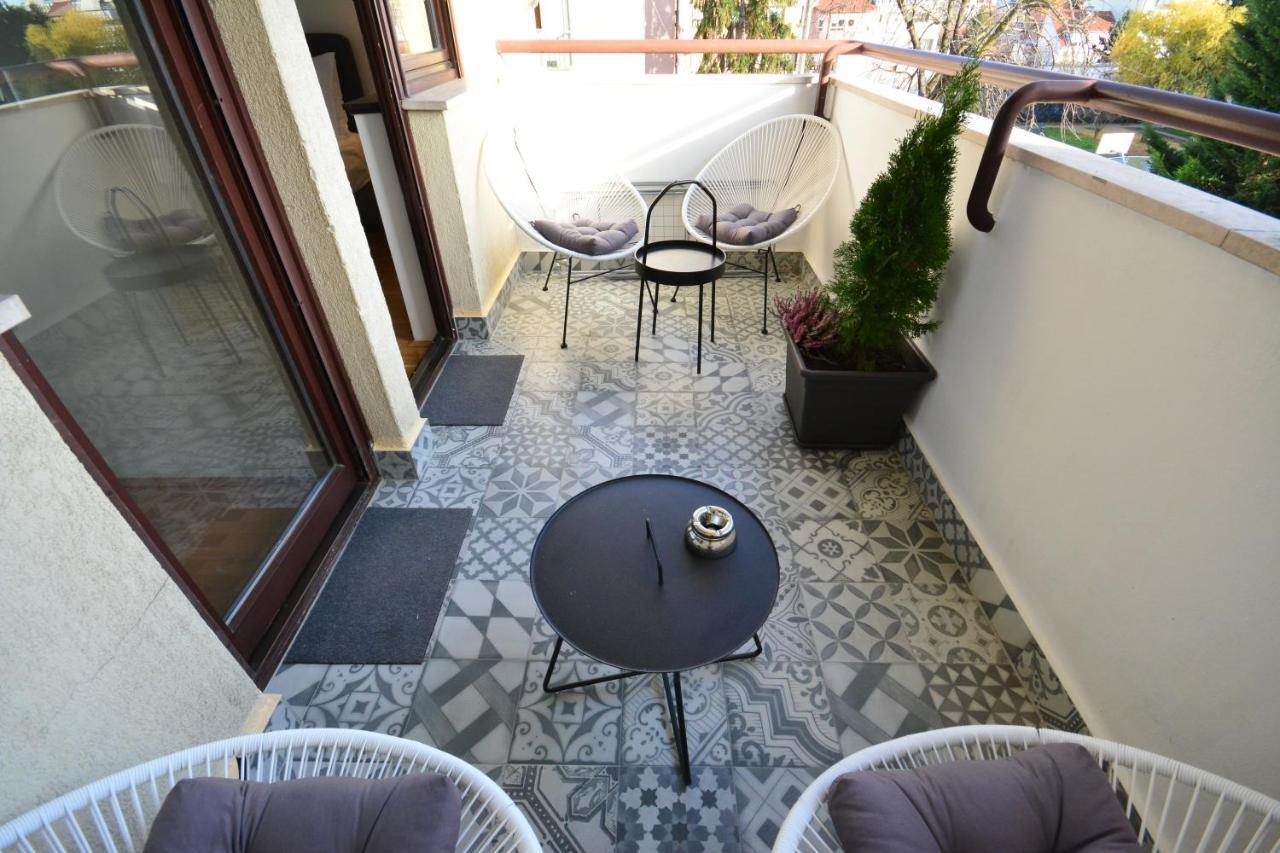 Lucky 13 Apartment Zagabria Esterno foto