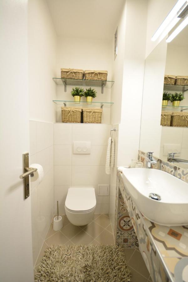 Lucky 13 Apartment Zagabria Esterno foto